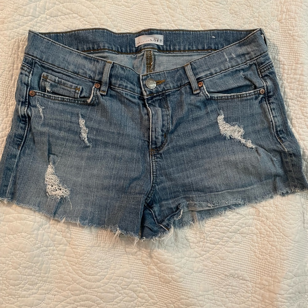 Women’s jean shorts size 29